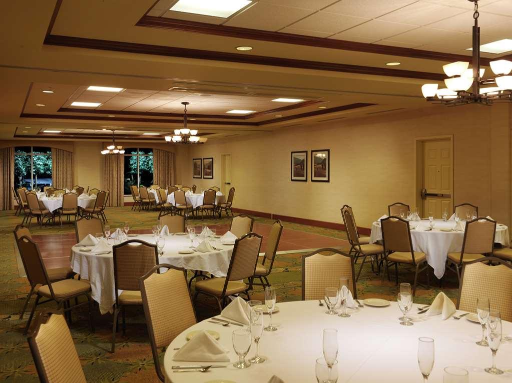 Hilton Garden Inn Milford Konforlar fotoğraf